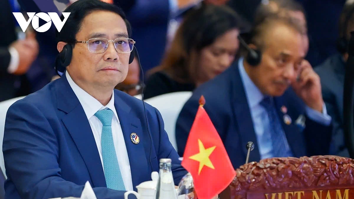 Vietnam urges ASEAN and China to promote strategic connectivity at Vientiane summit